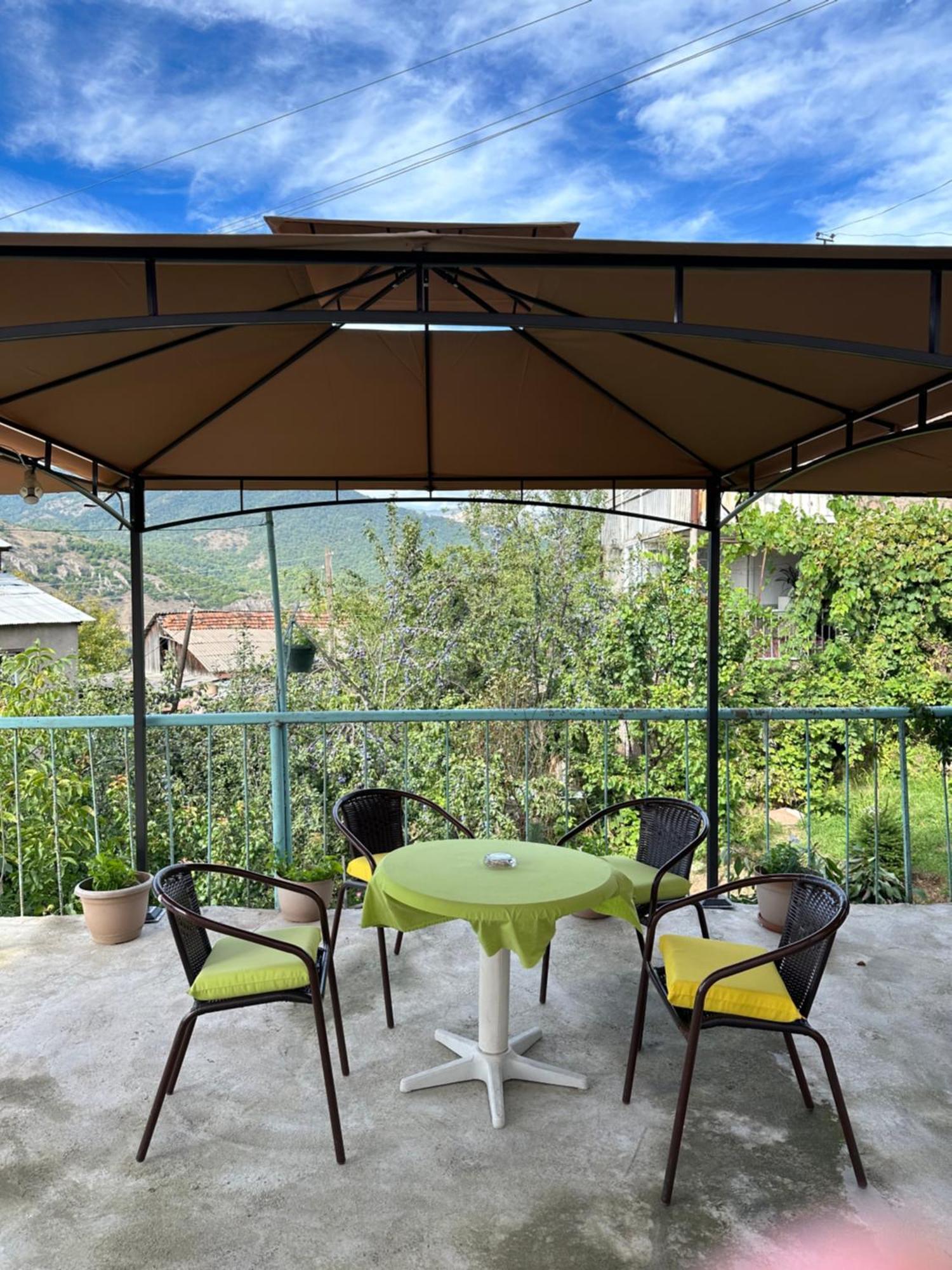Sweet Home Dilijan Luaran gambar